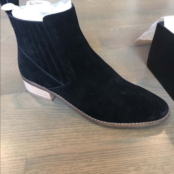 Dolce Vita Terra Black Booties - Picture 5 of 5